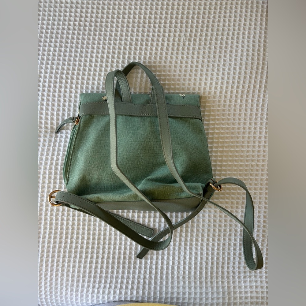 Light Green/Teal Daisy-Patterned Mini Backpack - image 2